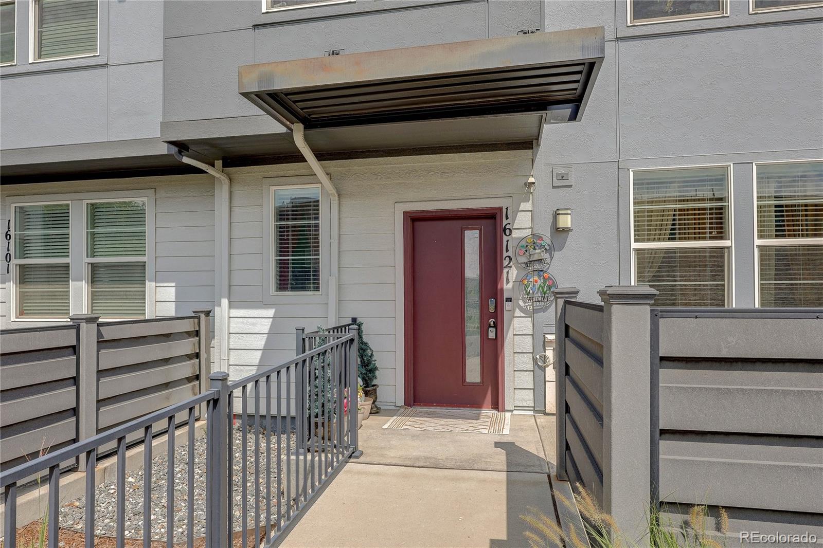 16121 Bolling Dr, Denver, CO 80239