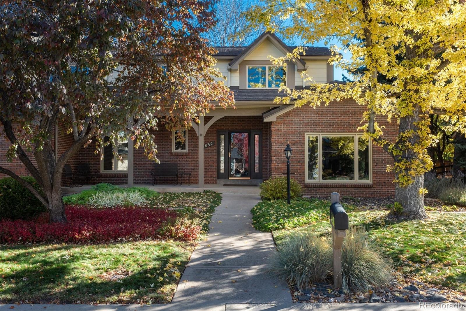 5832 S Geneva St, Greenwood Village, CO 80111