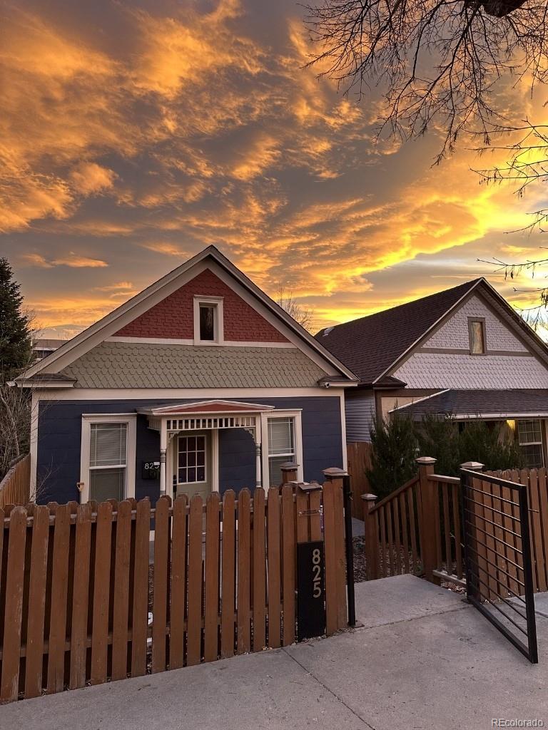 825 E Kiowa St, Colorado Springs, CO 80903