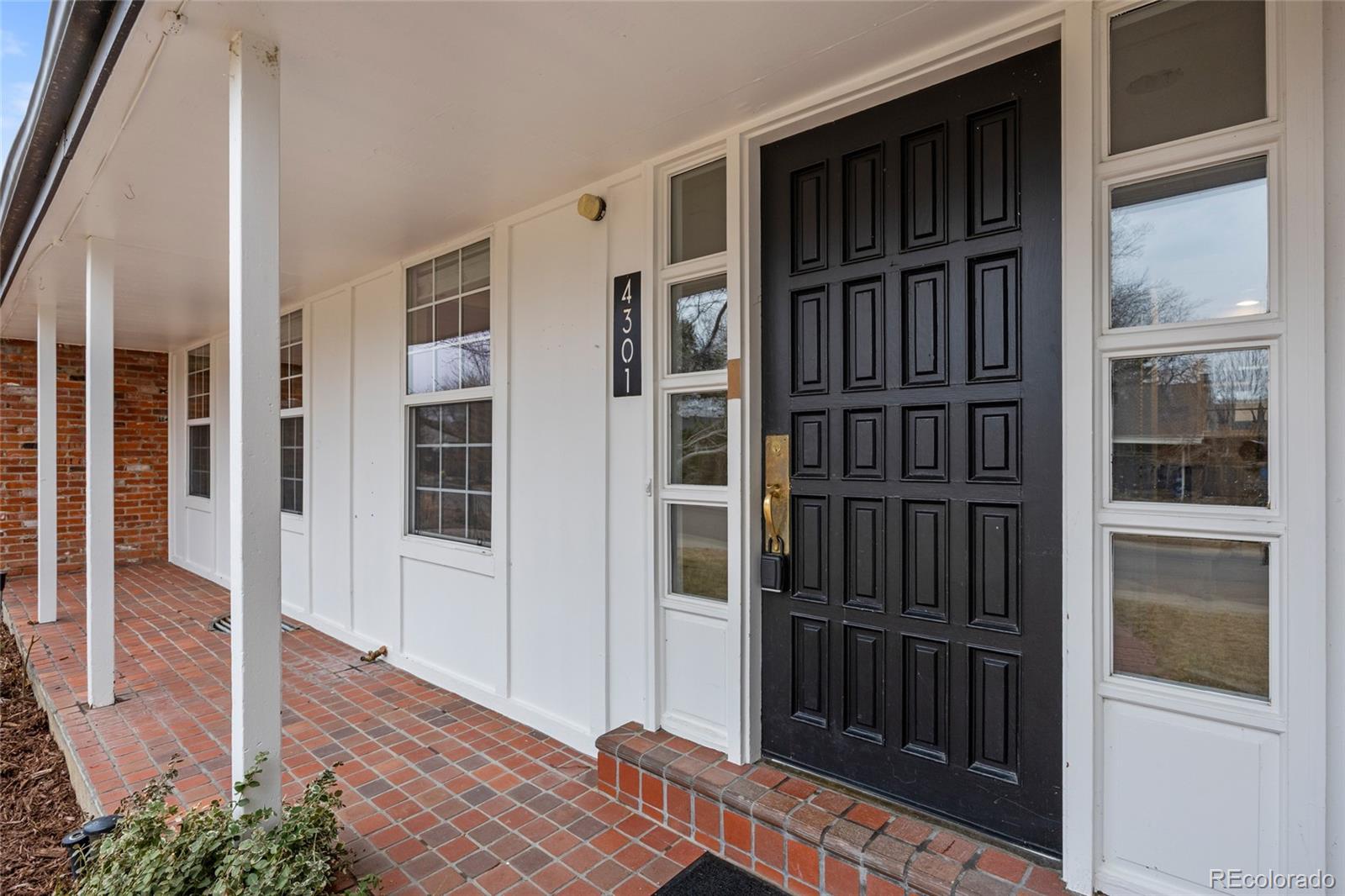 4301 S Alton Pl, Greenwood Village, CO 80111