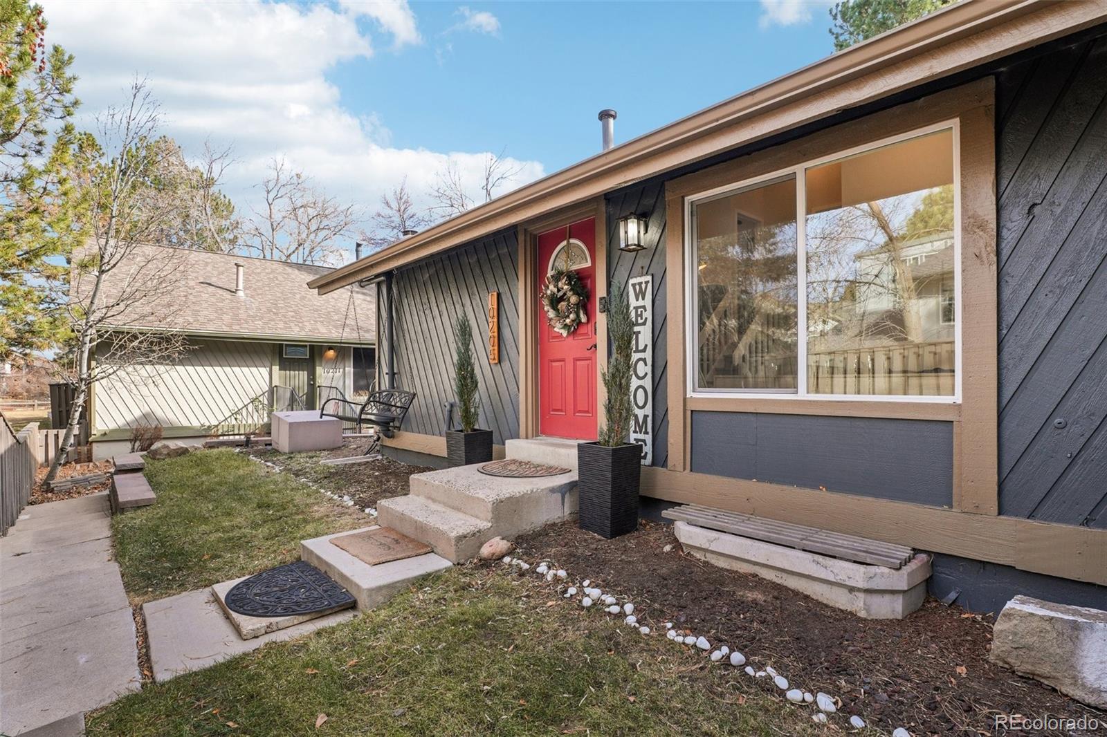 10205 E Peakview Ave, Englewood, CO 80111