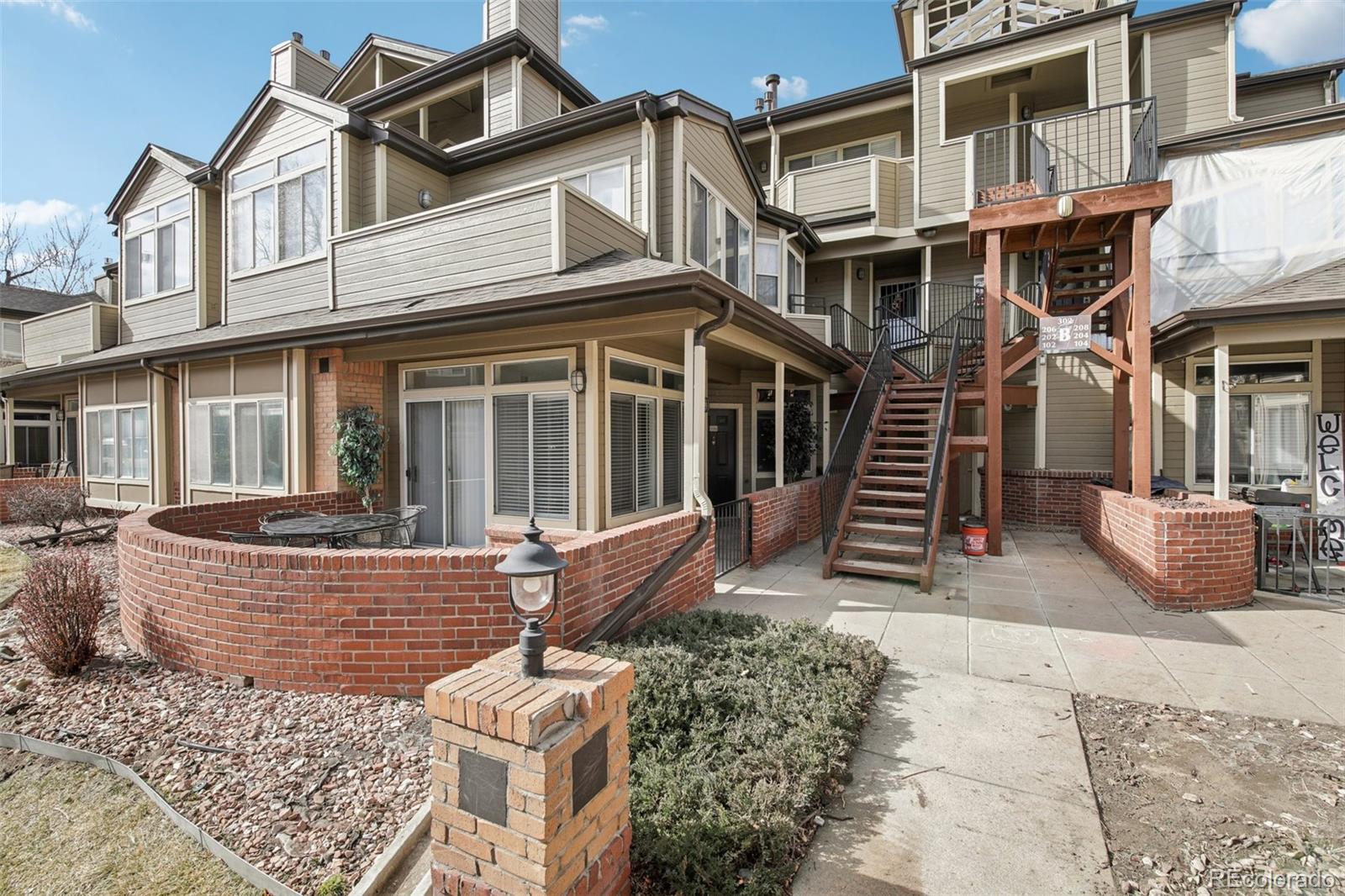 6001 S Yosemite St #B102, Greenwood Village, CO 80111
