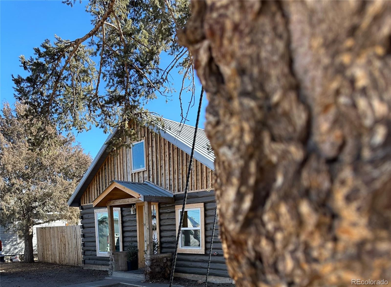 1125 6th St, Del Norte, CO 81132