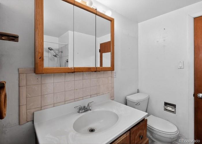 2604 E 6th St, Pueblo, CO 81001