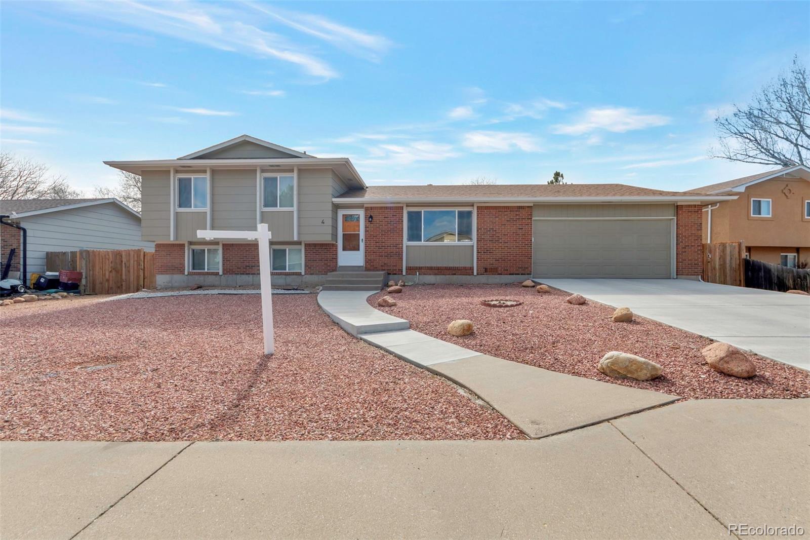 4 Remington Ct, Pueblo, CO 81008