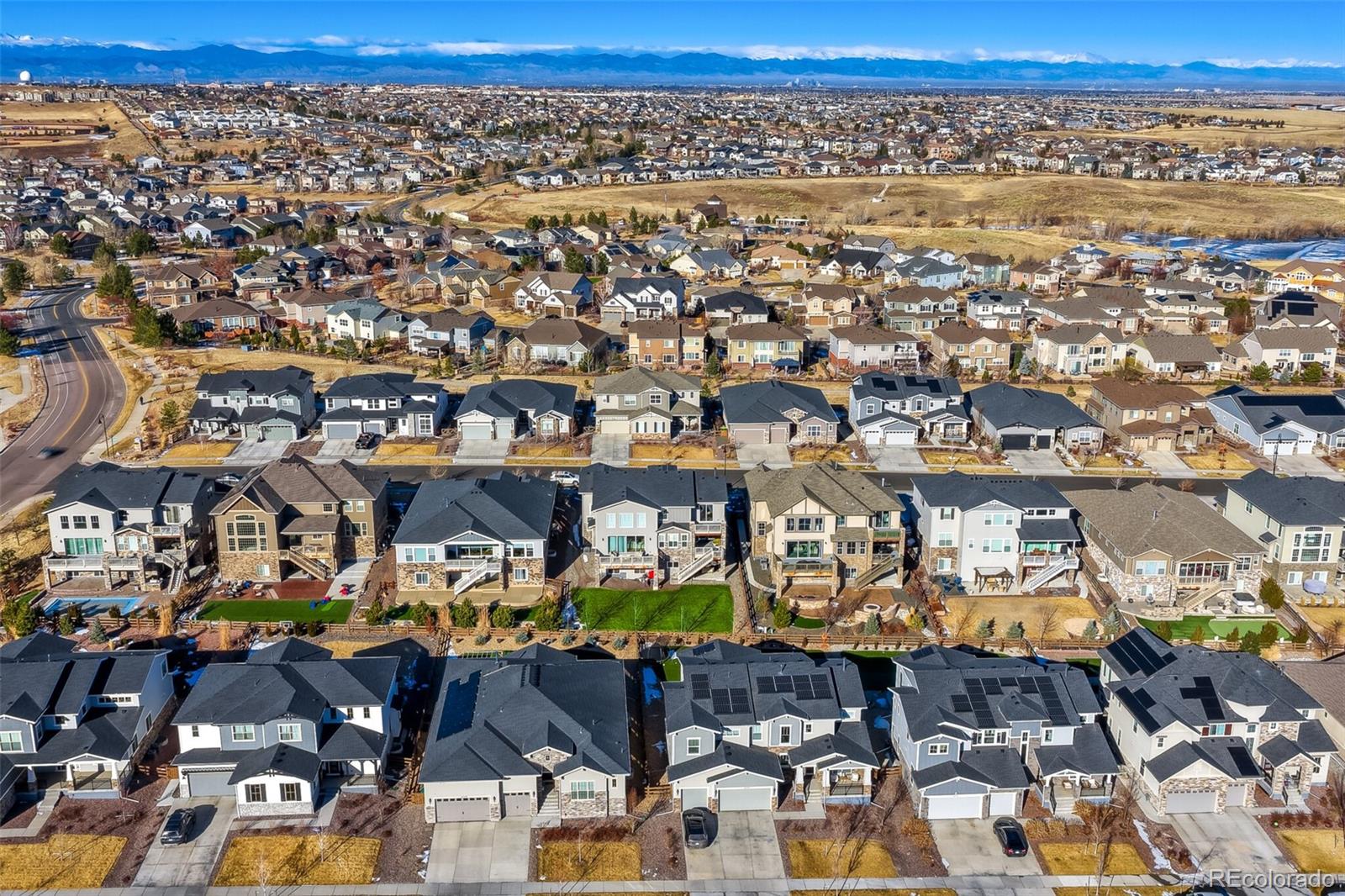 27841 E Lakeview Dr, Aurora, CO 80016