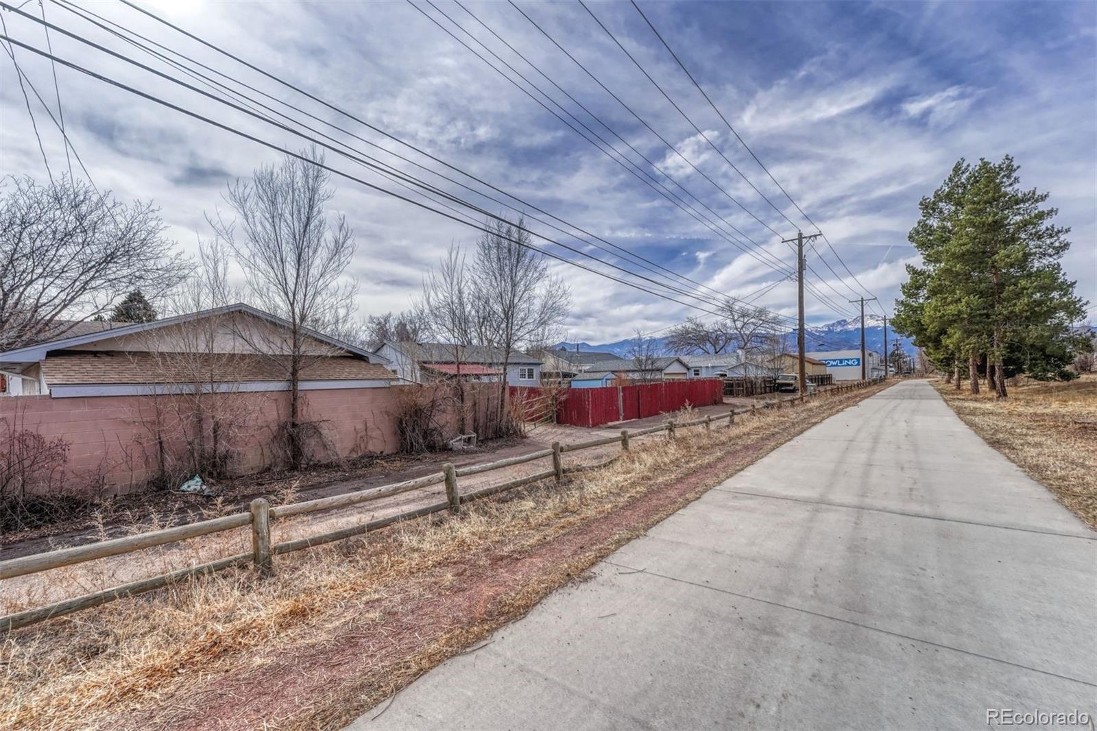 3122 E La Salle St, Colorado Springs, CO 80909