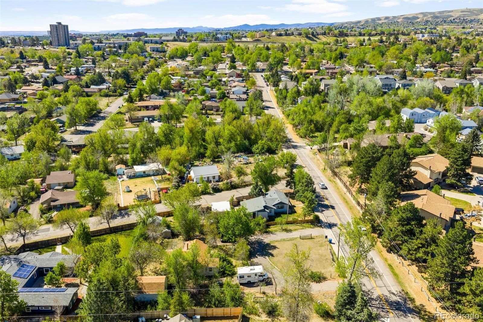 994 Welch St, Lakewood, CO 80401