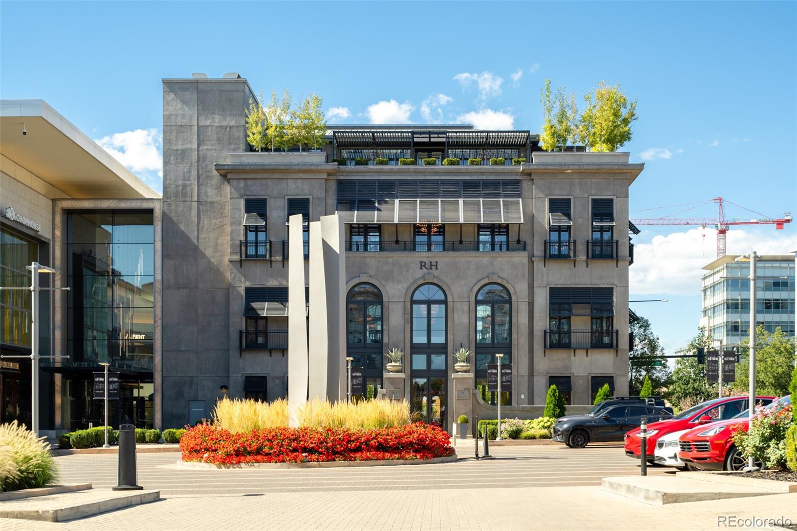 909 Madison St, Denver, CO 80206