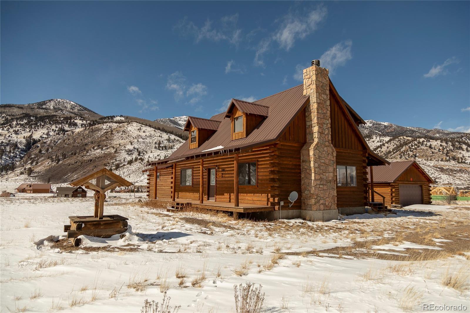 307 Pine Dr, Creede, CO 81130