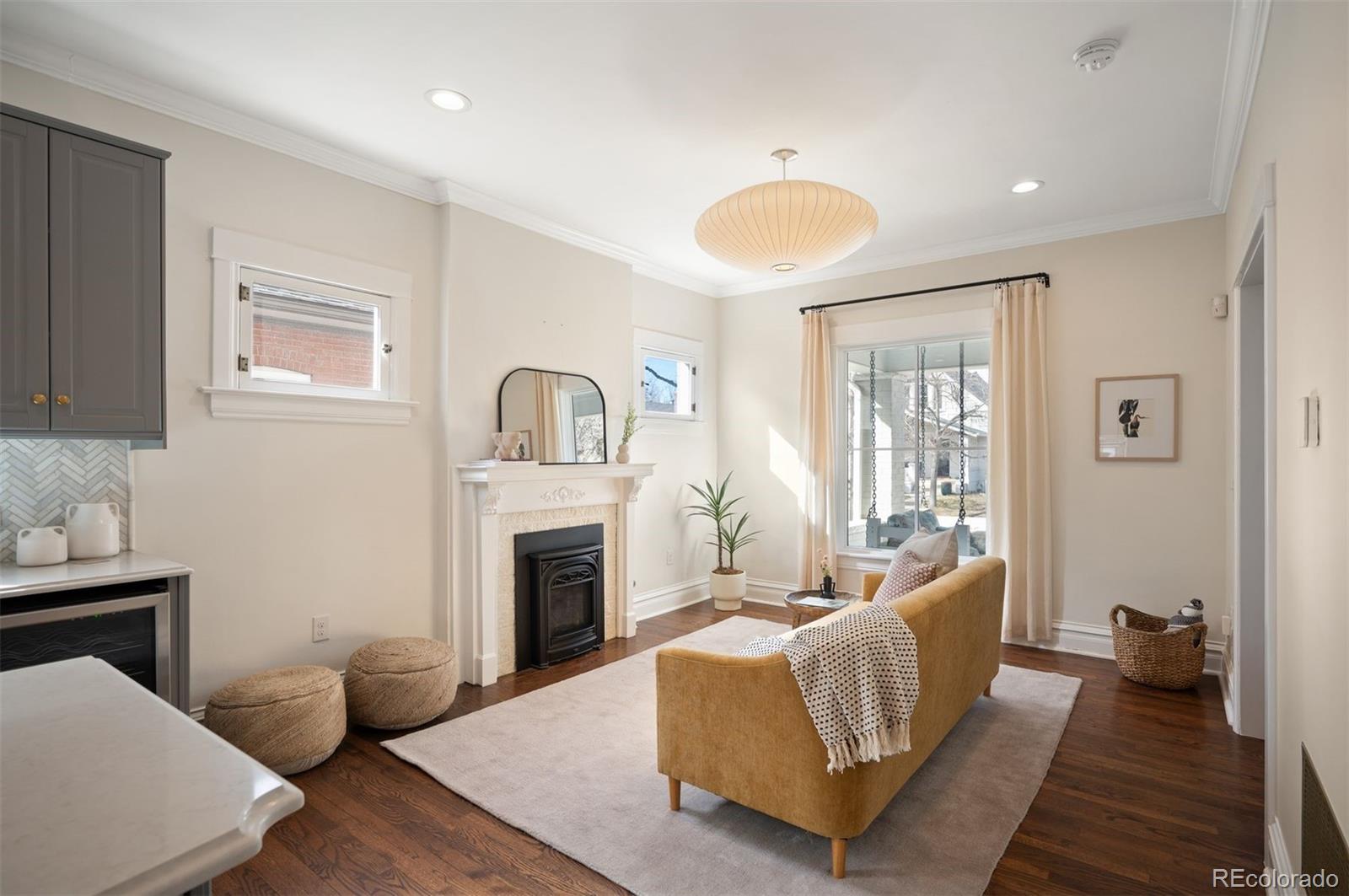 342 S Corona St, Denver, CO 80209