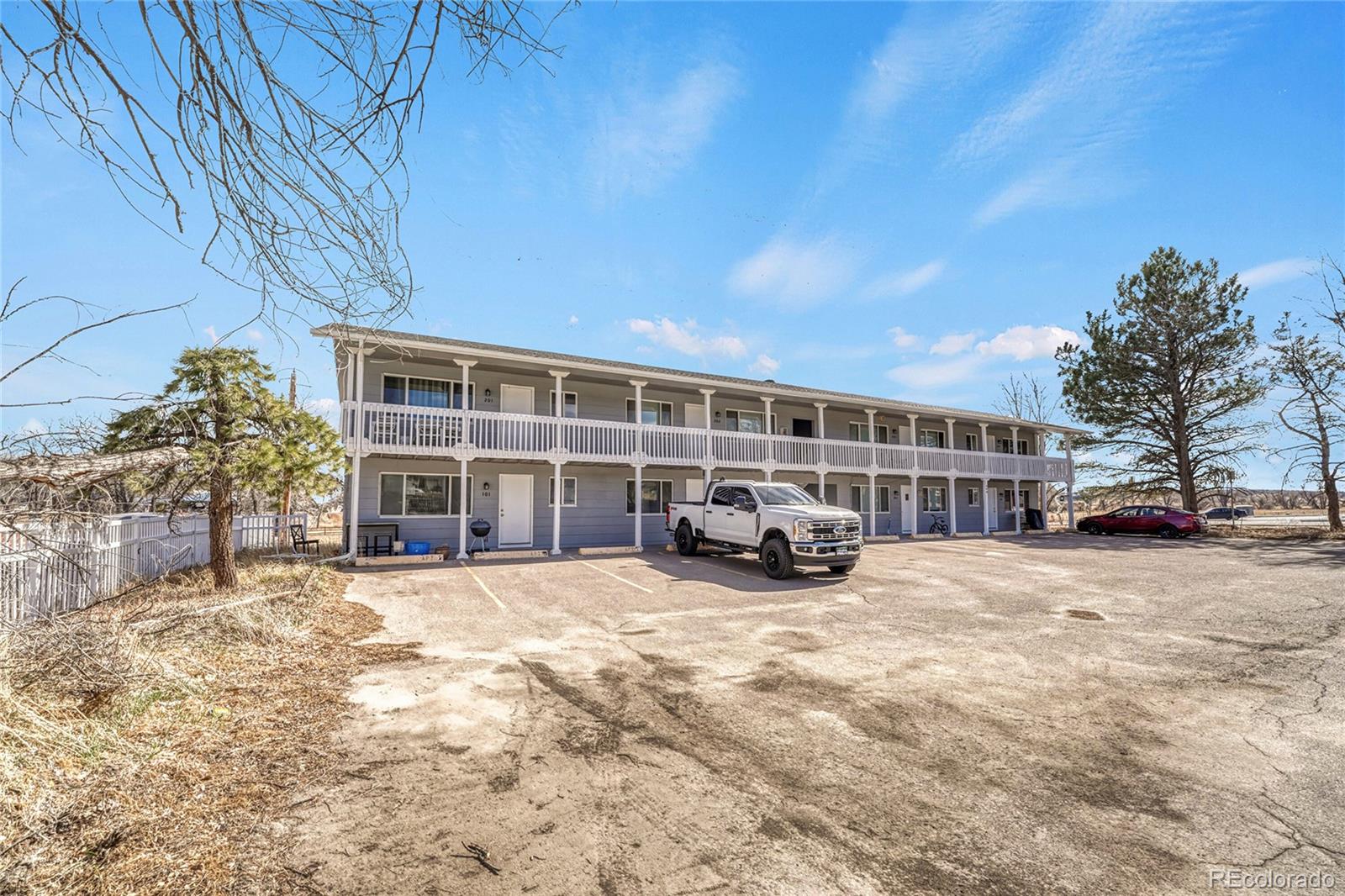 490 E Elm St, Elizabeth, CO 80107