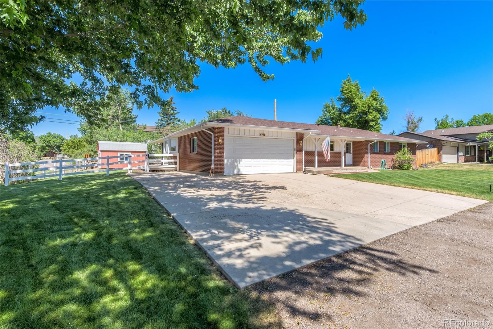8711 S Ammons St, Littleton, CO 80128
