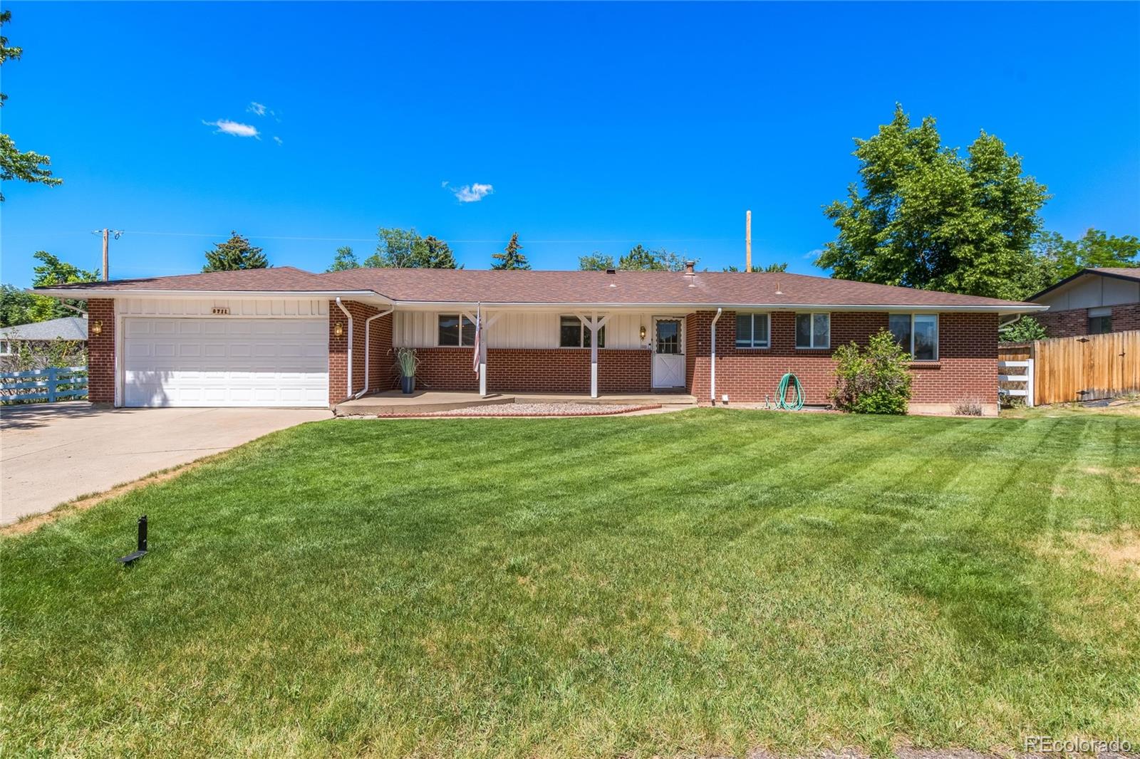 8711 S Ammons St, Littleton, CO 80128