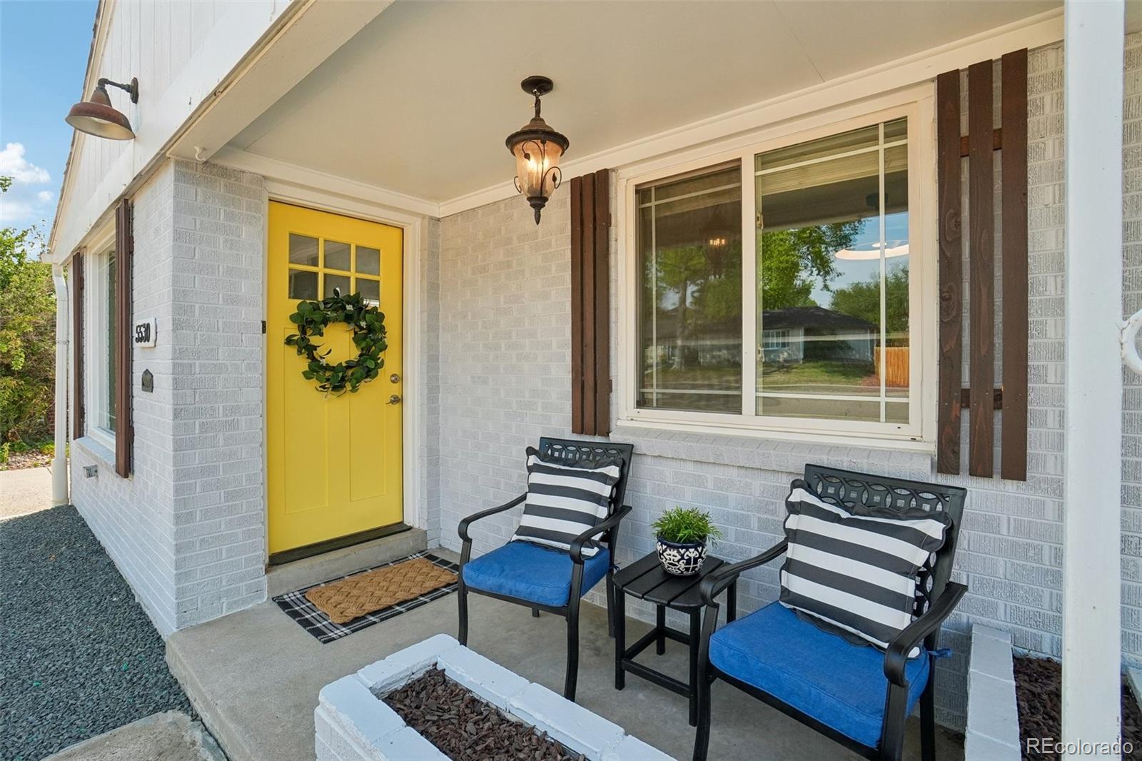5530 Holland Dr, Arvada, CO 80002