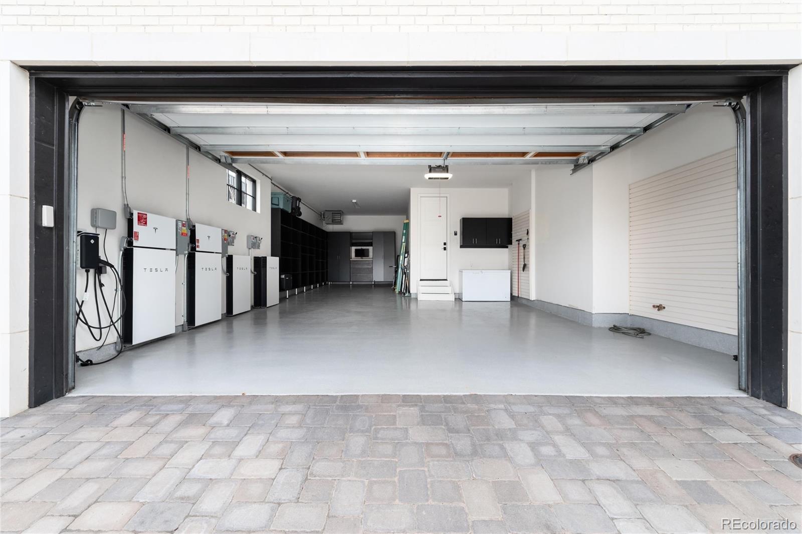 2821 E Cedar Ave #14, Denver, CO 80209