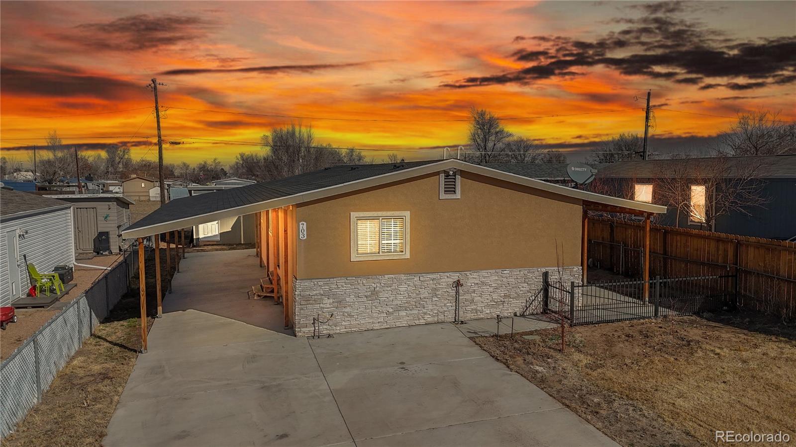 703 Locust Ave, Lochbuie, CO 80603