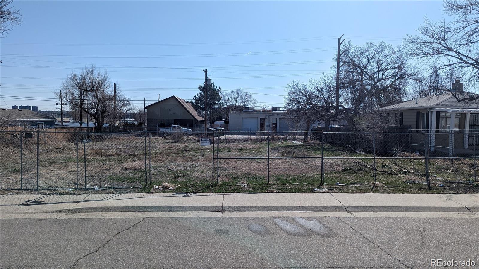 1216 S Mariposa St, Denver, CO 80223