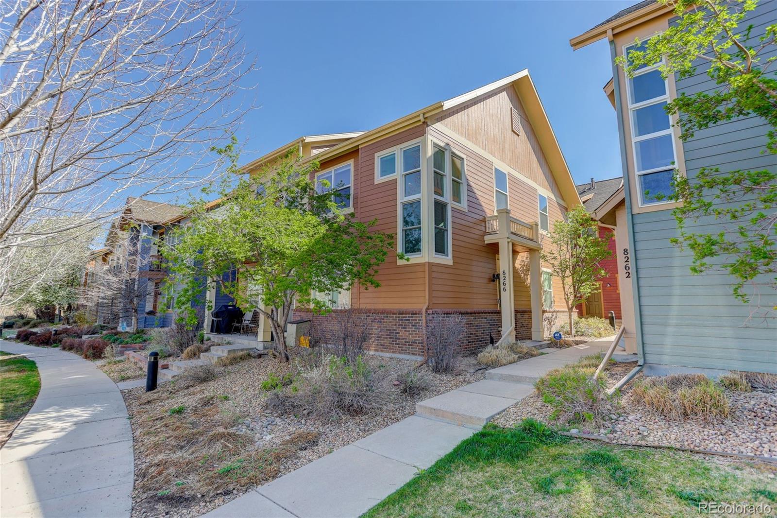 8266 E 24th Dr, Denver, CO 80238