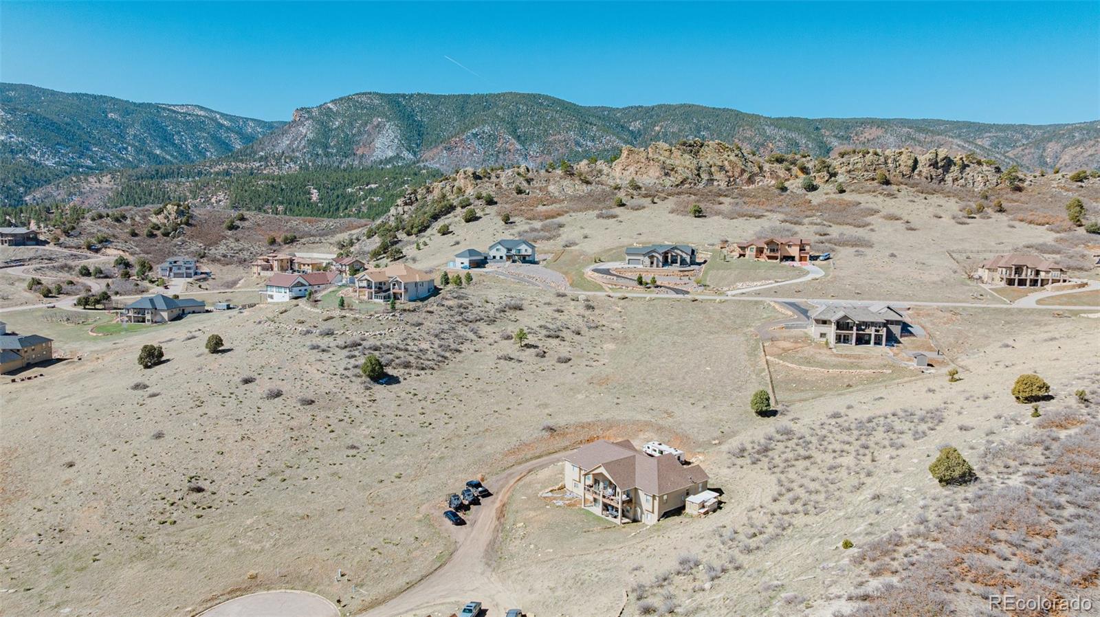 5453 Country Club Dr, Larkspur, CO 80118