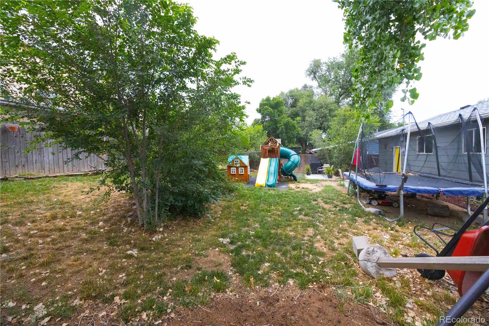 1220 Hartford St, Colorado Springs, CO 80906