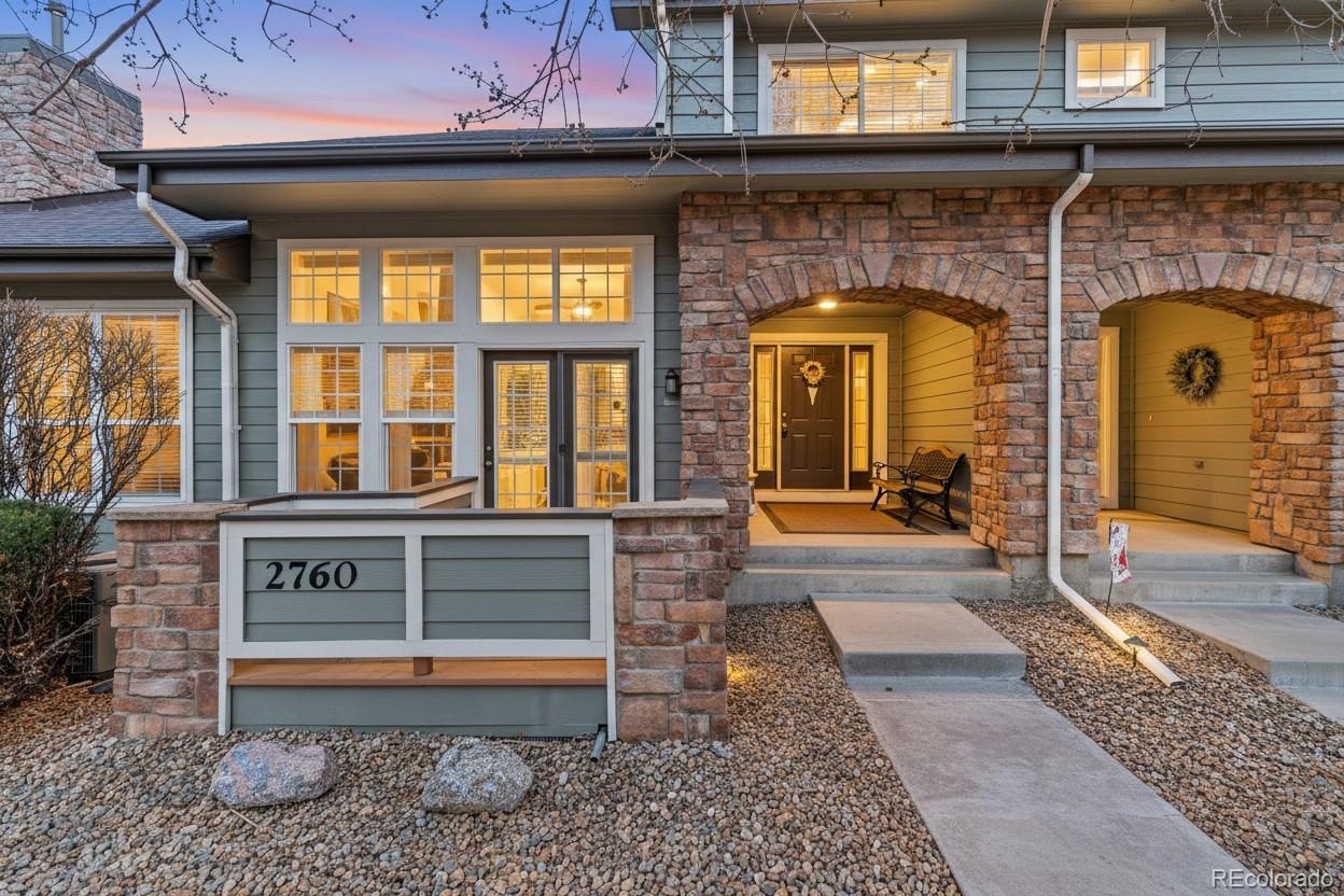 2760 W Greens Ct, Littleton, CO 80123