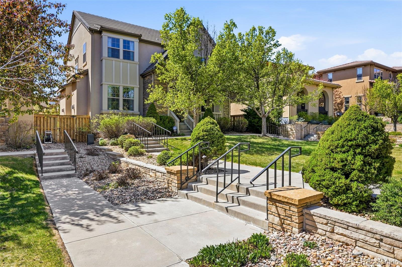 10221 Bluffmont Dr, Lone Tree, CO 80124