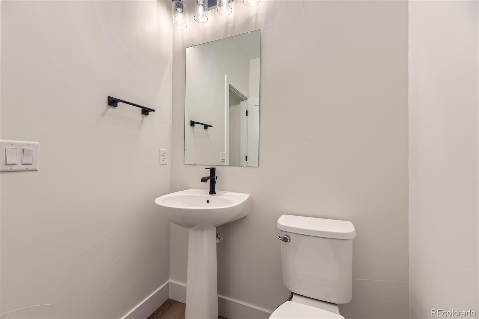 5560 Callaway Garden Dr, Elizabeth, CO 80107