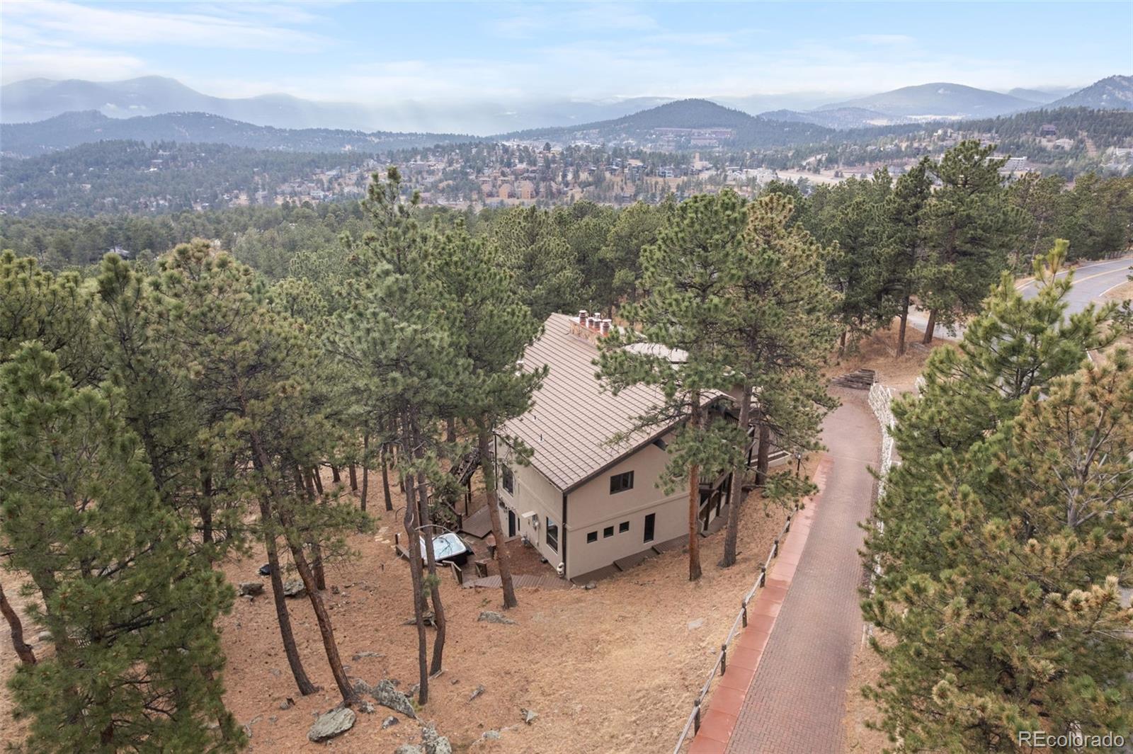 2736 Hiwan Dr, Evergreen, CO 80439