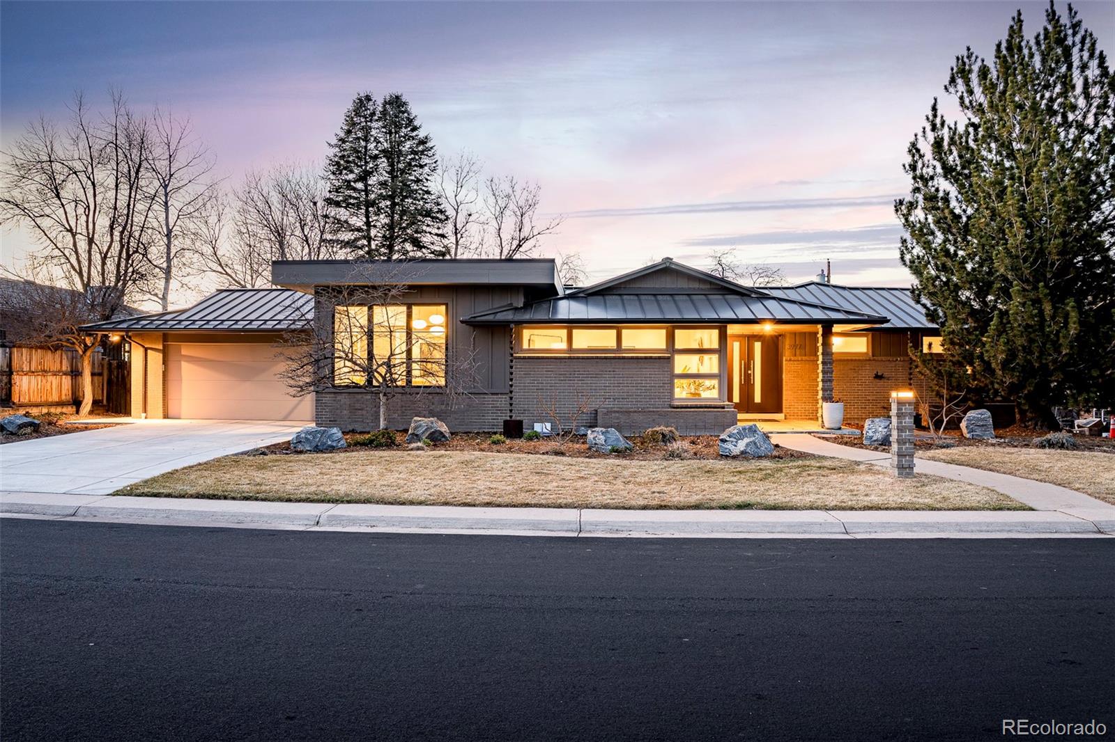 3977 S Jasmine St, Denver, CO 80237