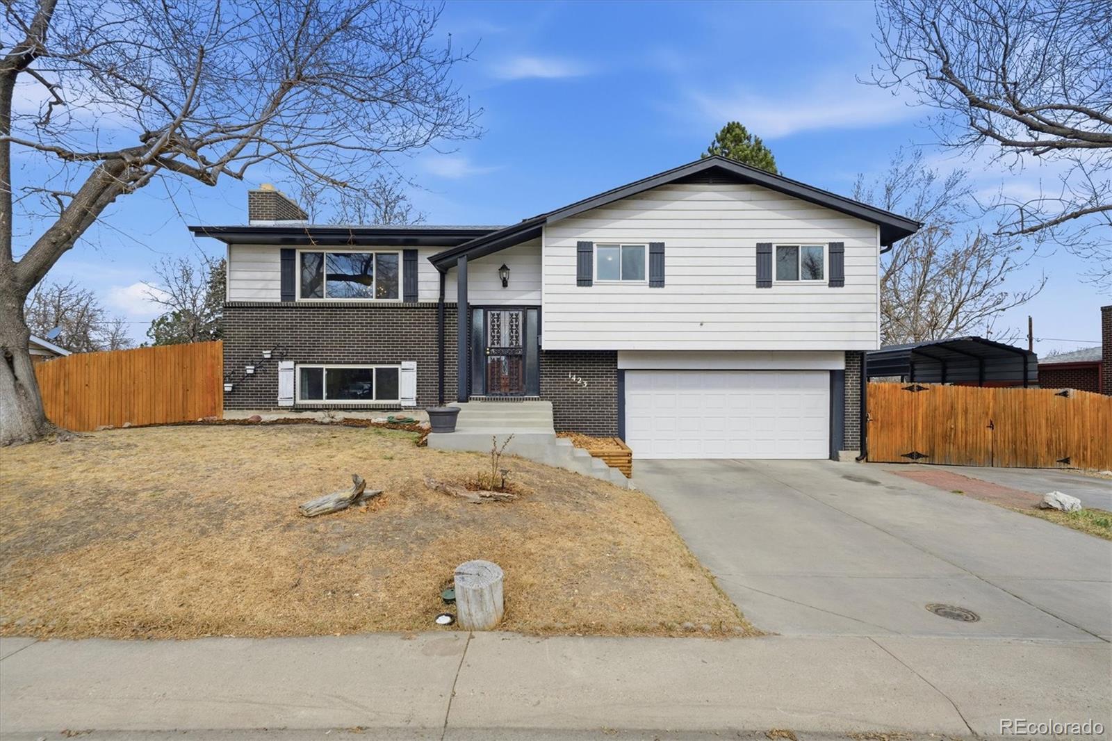 1423 W 100th Pl, Northglenn, CO 80260