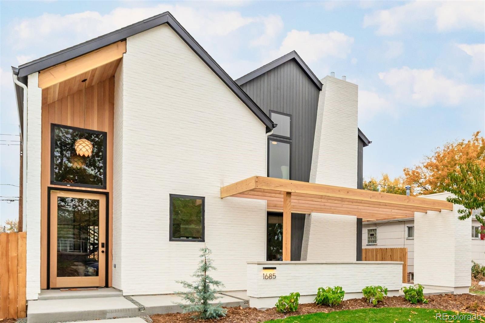 1685 S Milwaukee St, Denver, CO 80210