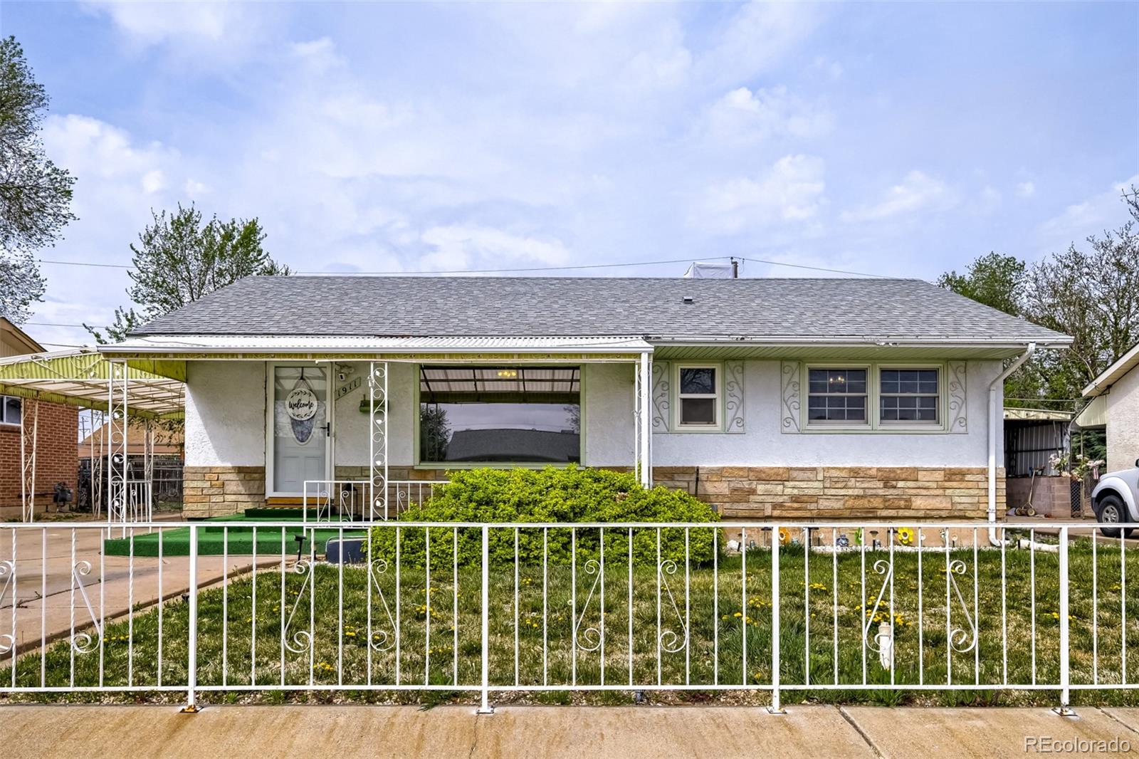 1911 Elmwood Ln, Pueblo, CO 81005