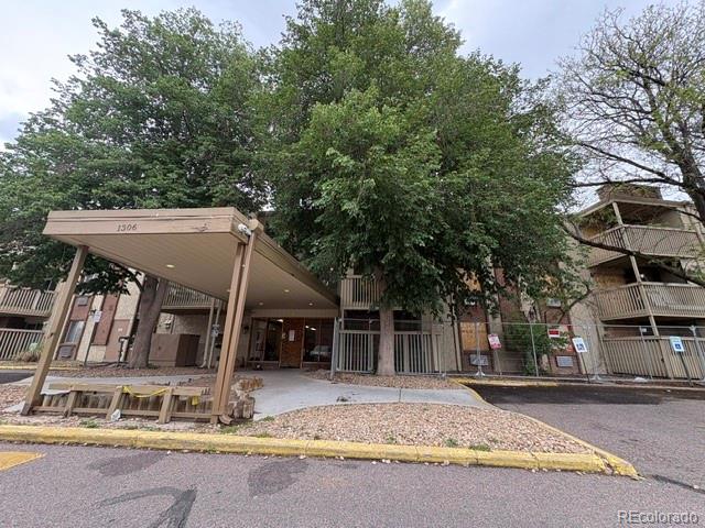 1304 S Parker Rd #148, Denver, CO 80231