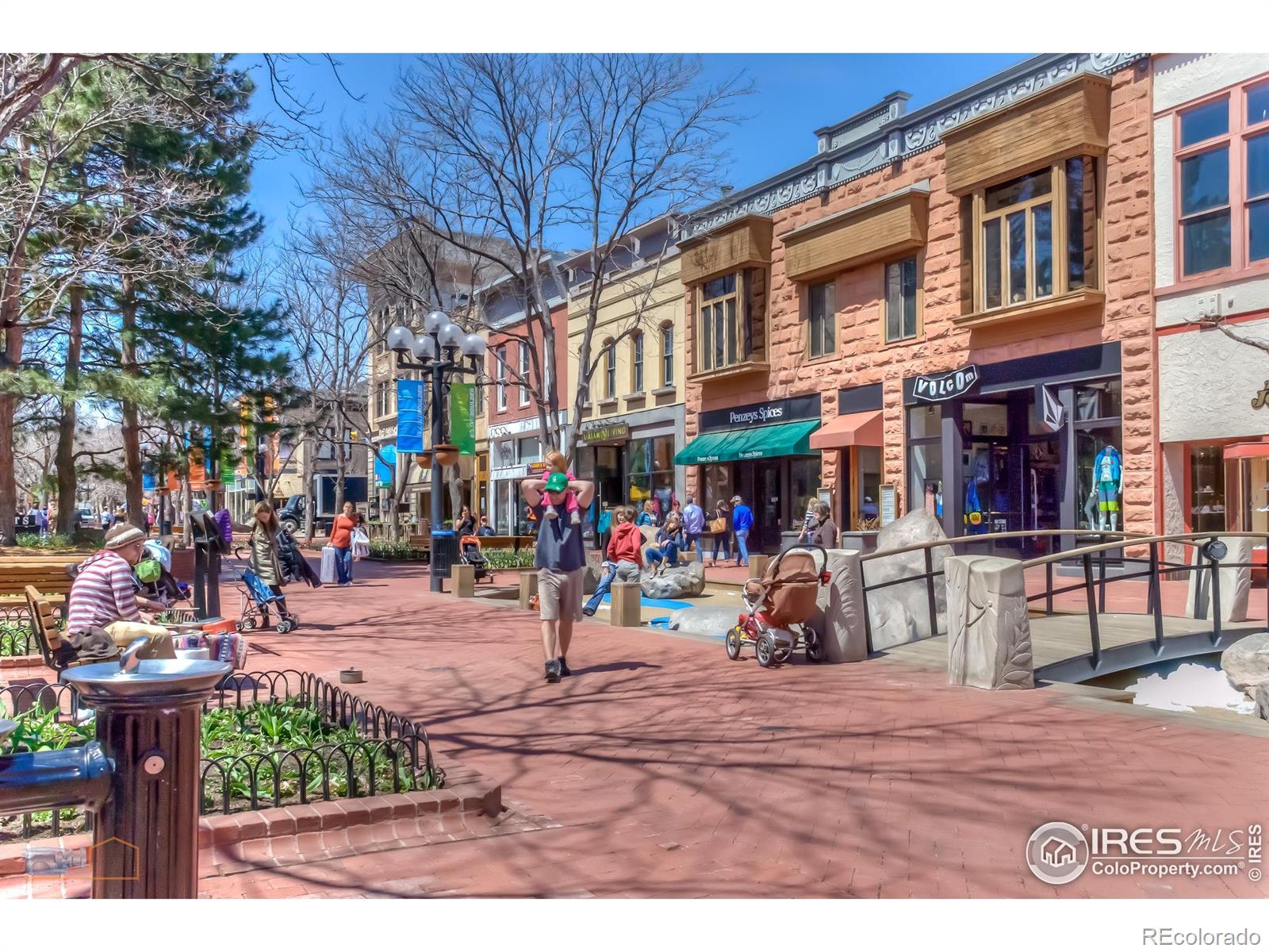 1077 Canyon Blvd #403, Boulder, CO 80302