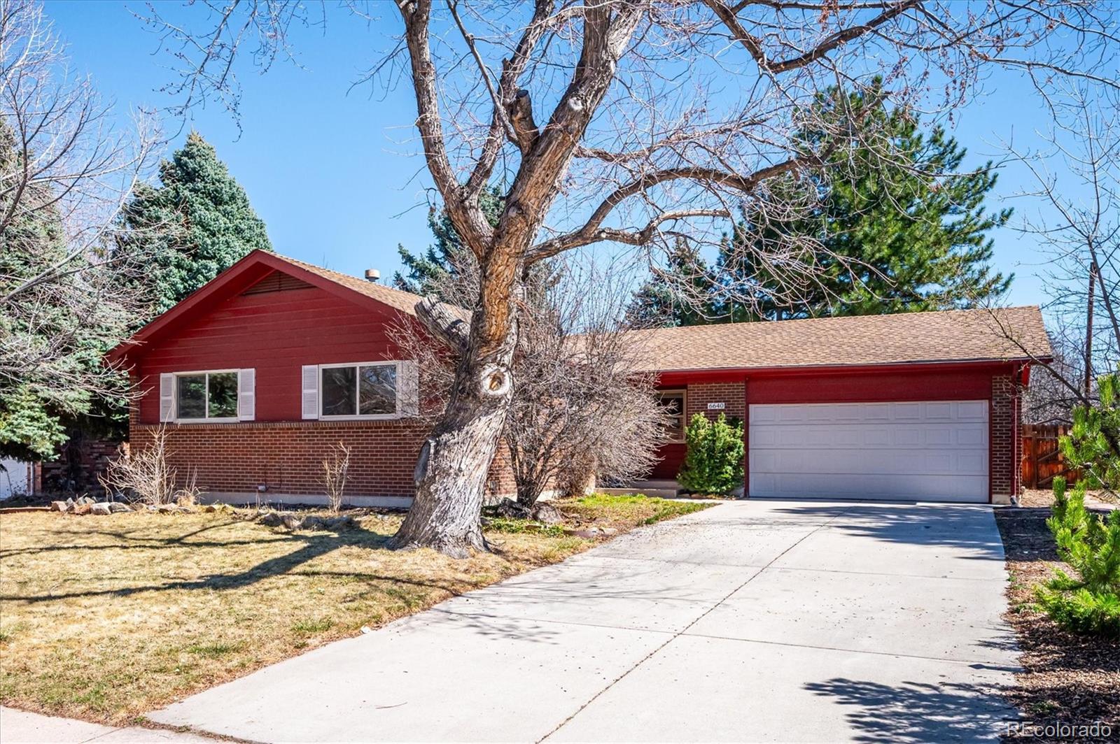 6640 S Williams Cir, Centennial, CO 80121