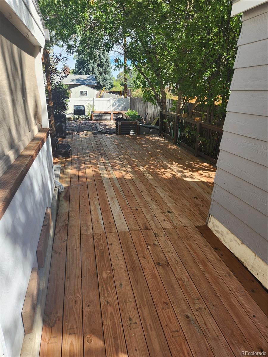 1481 Beth Ln, Northglenn, CO 80234