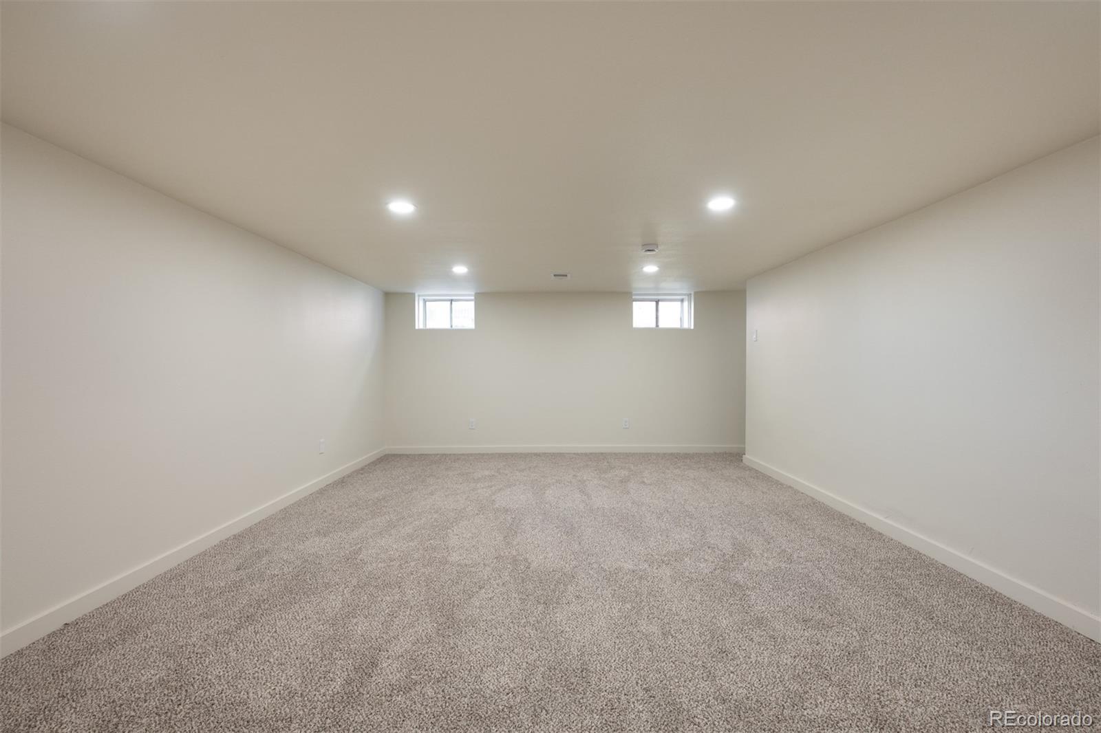 2056 S Lincoln St, Denver, CO 80210