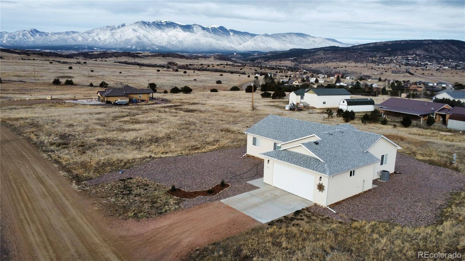 3939 Mcintire Dr, Colorado City, CO 81019