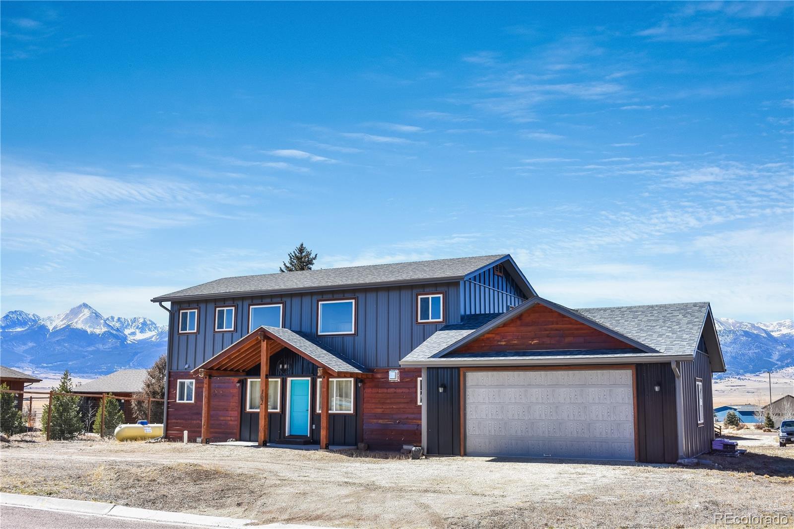 102 Yucca Ln, Westcliffe, CO 81252