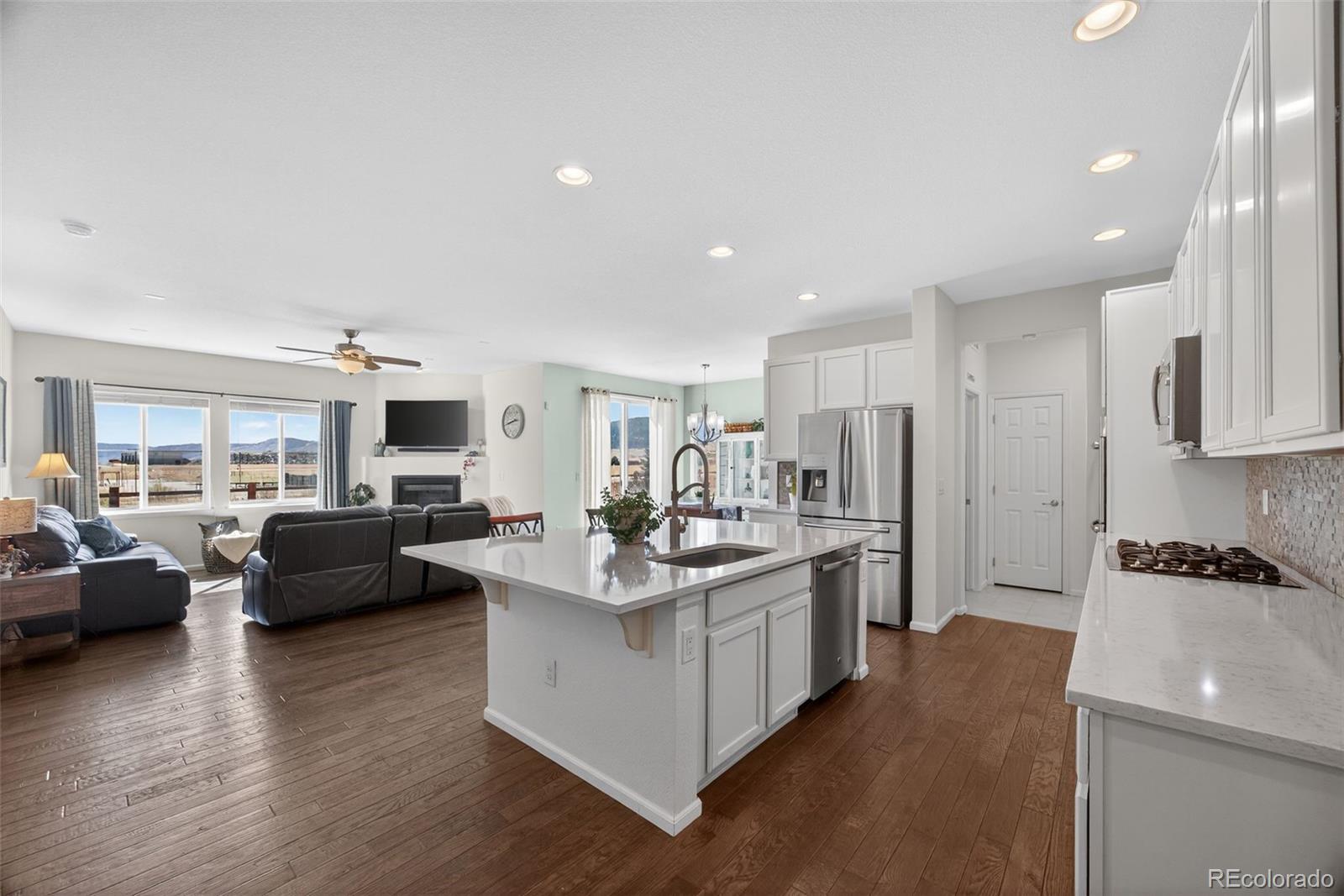 20016 W 93rd Ave, Arvada, CO 80007
