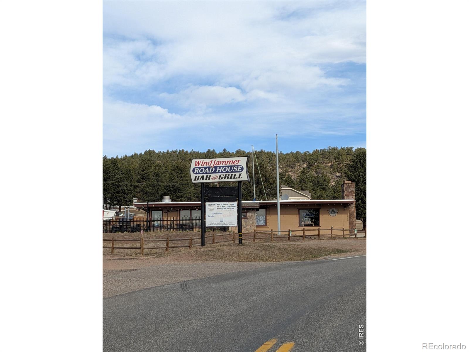 8727 Ranch Rd, Loveland, CO 80537