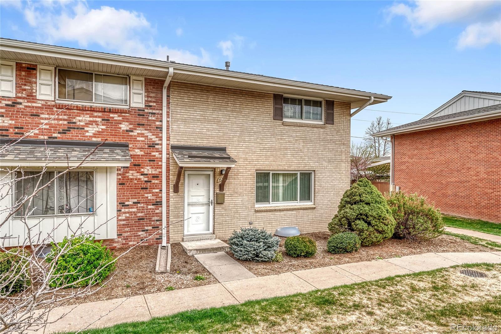 9276 E Nassau Ave, Denver, CO 80237