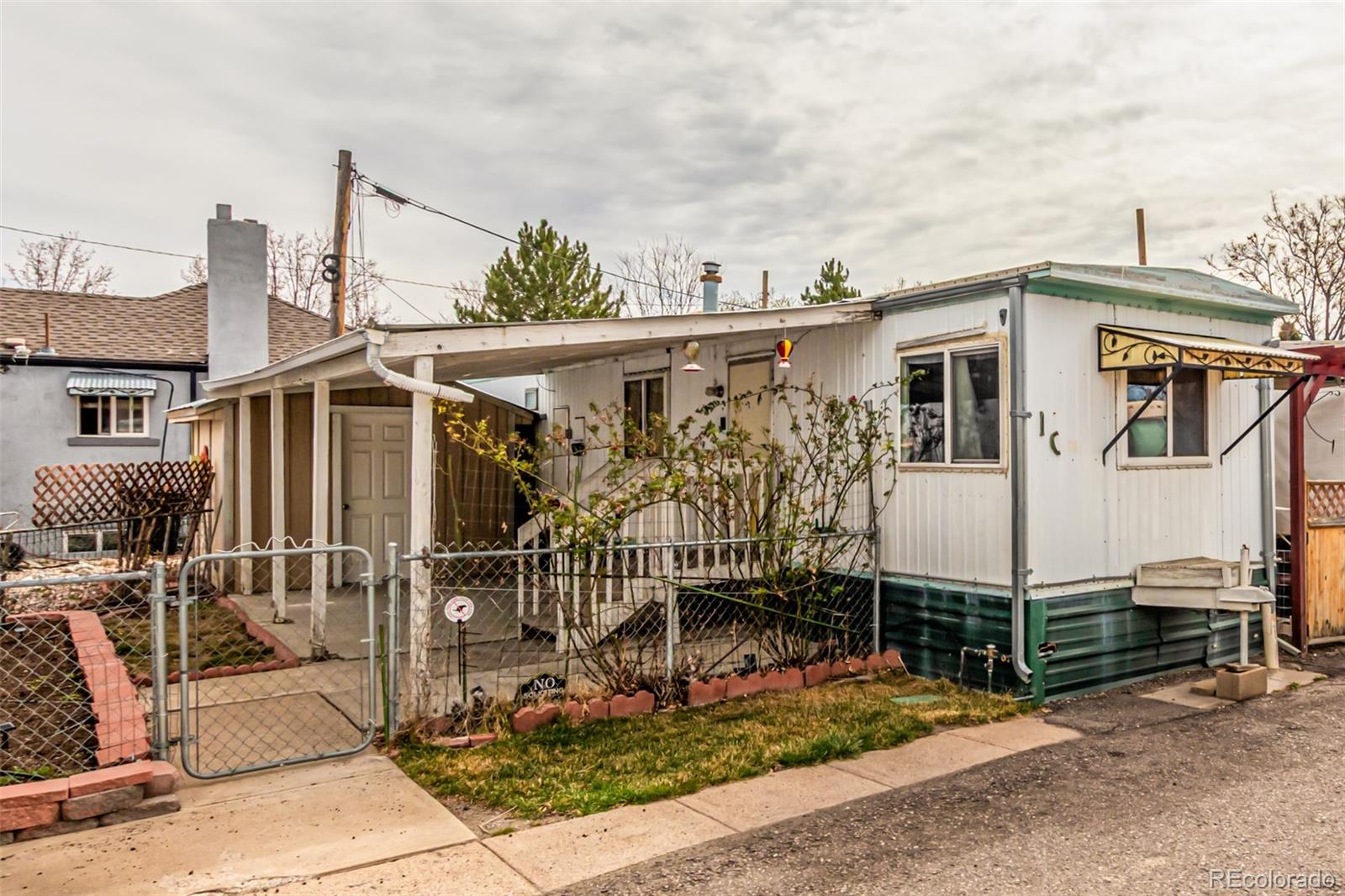 6235 W Mississippi Ave Lot 10, Lakewood, CO 80226