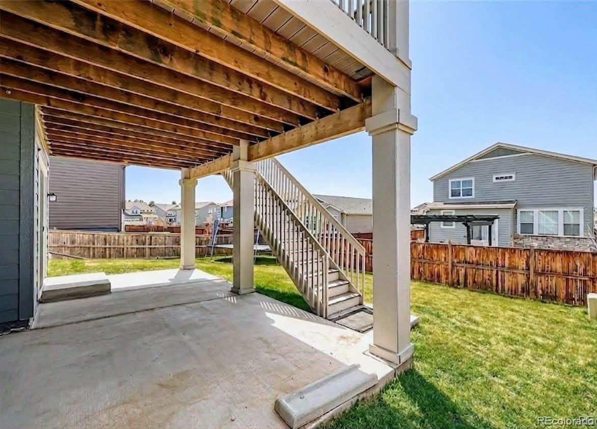 935 Peach Leaf Ln, Elizabeth, CO 80107