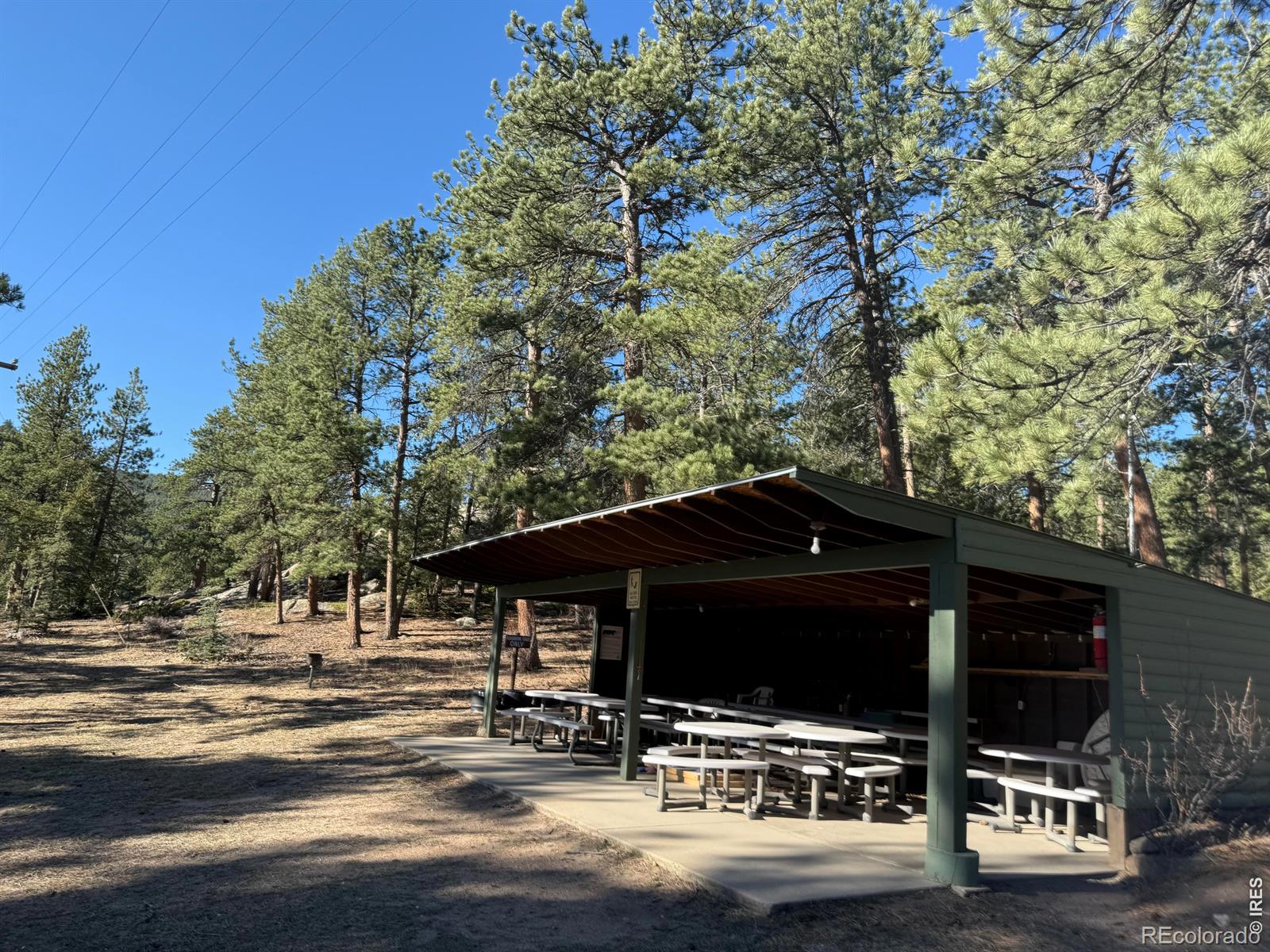 434 Aspen Dr, Lyons, CO 80540