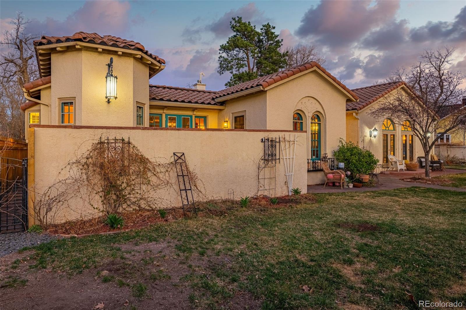 2107 N Cascade Ave, Colorado Springs, CO 80907