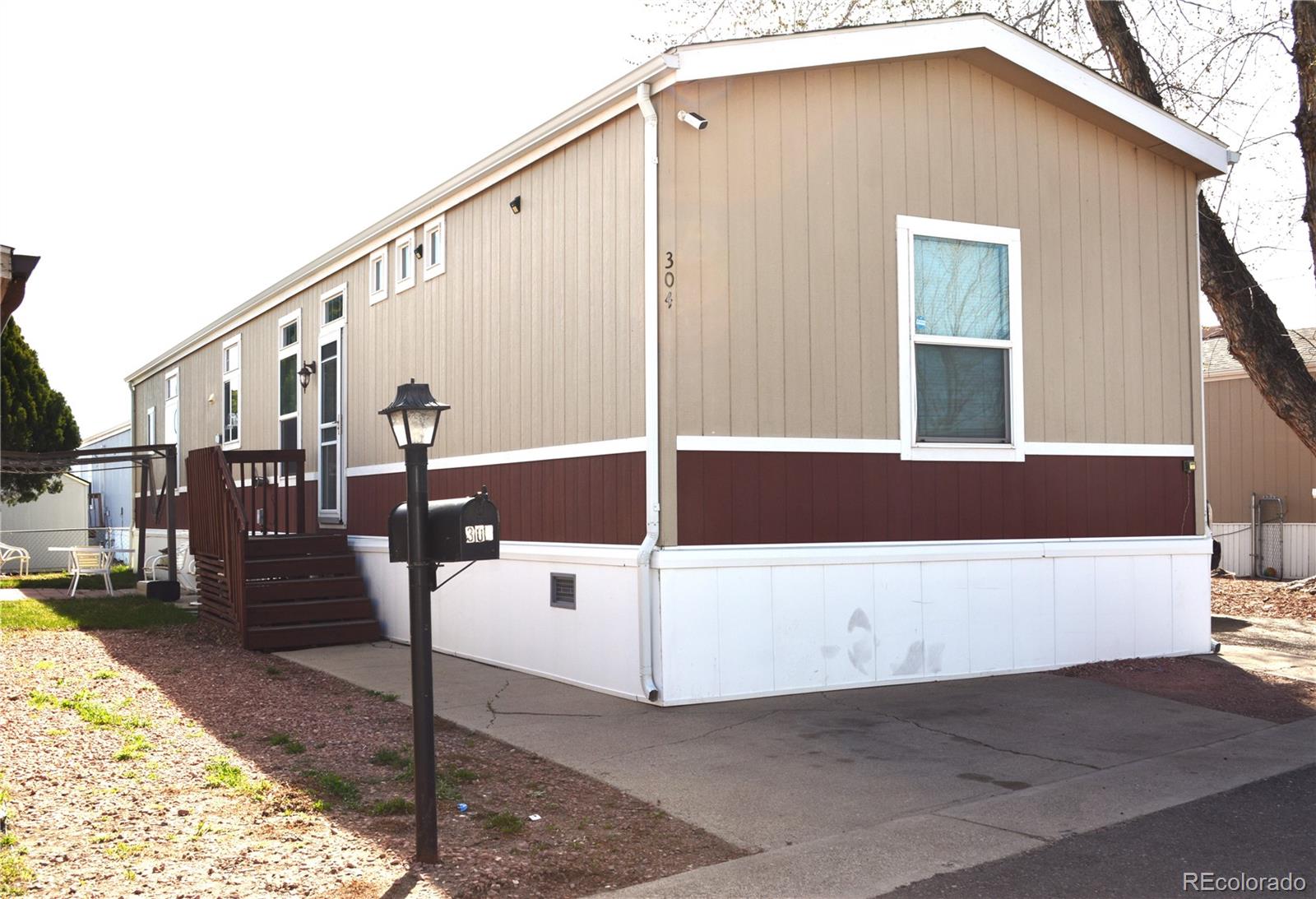 304 Barnard Ct, Longmont, CO 80501