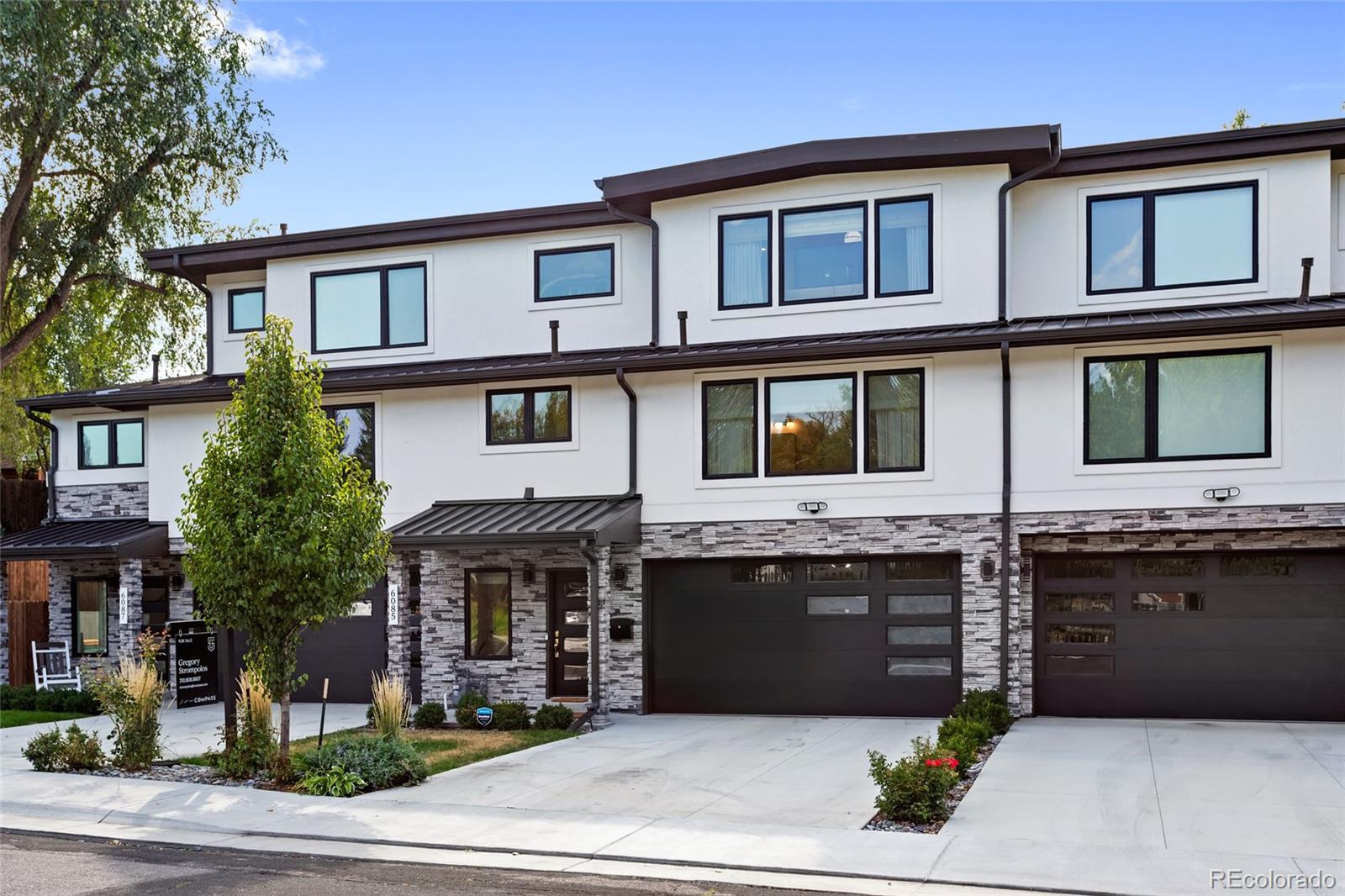 6085 S Sycamore St, Littleton, CO 80120