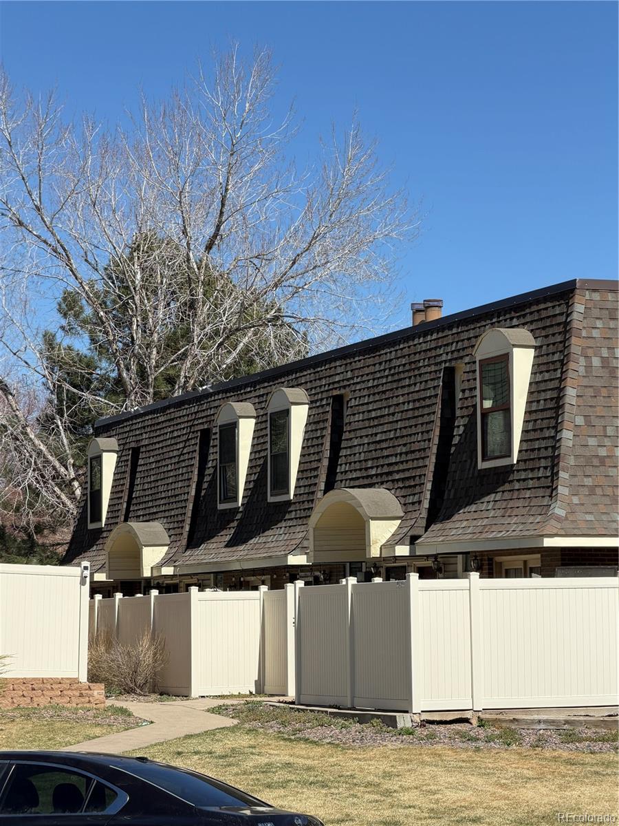 1360 S Idalia St #D, Aurora, CO 80017
